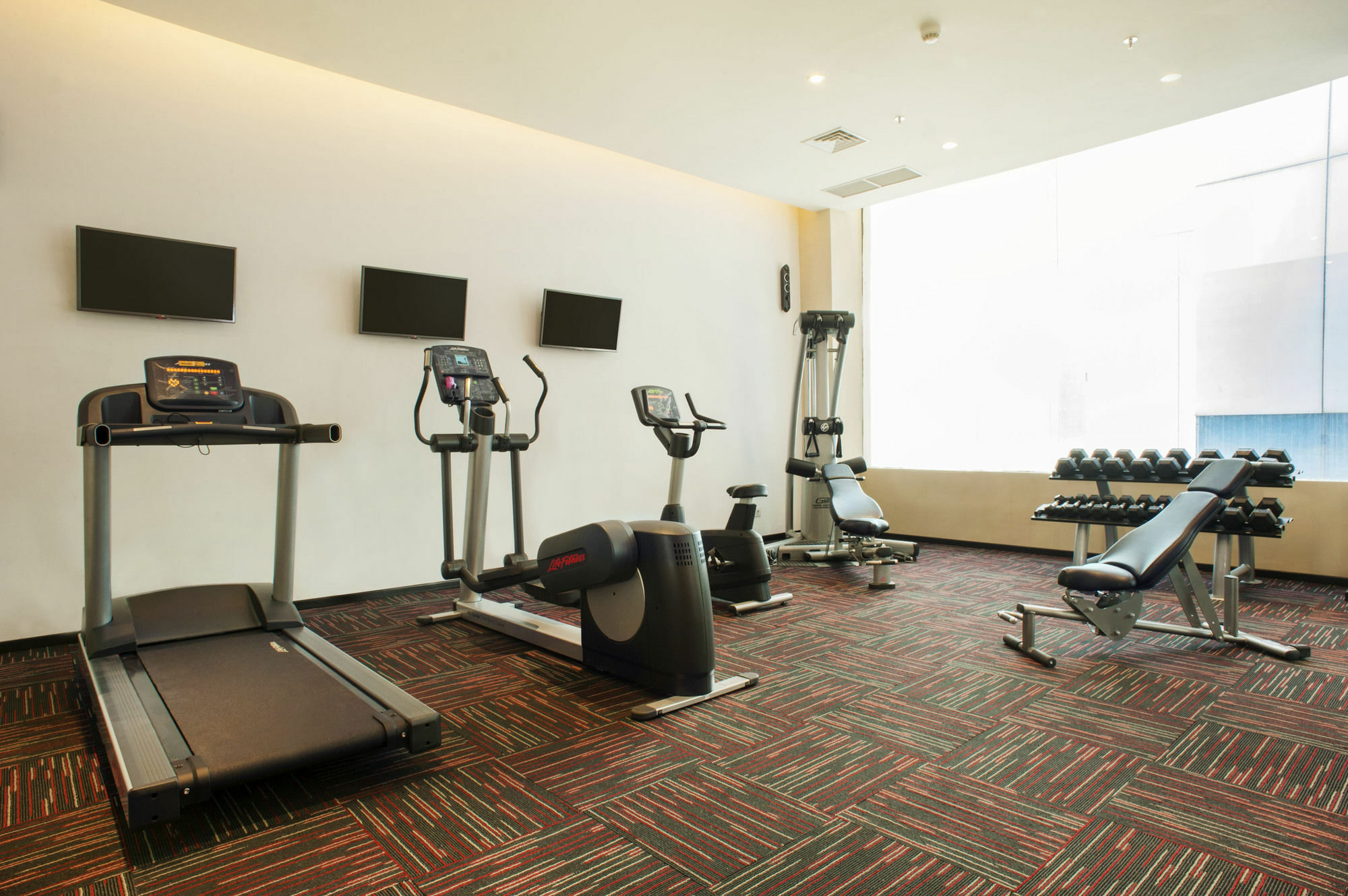 Holiday Inn Express Surabaya Centerpoint By Ihg Exteriör bild